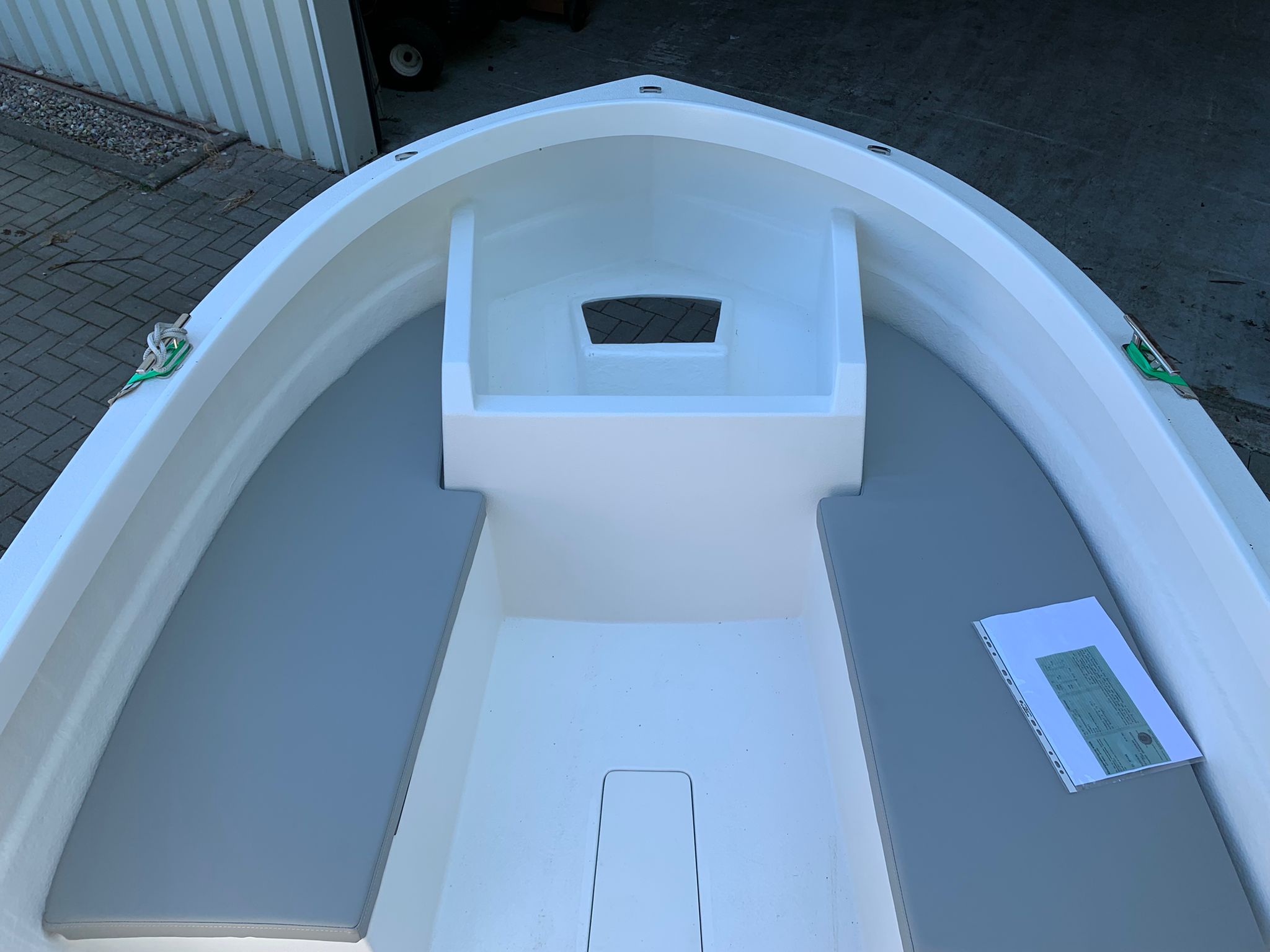 DANEL 455 - klassisches Motorboot 4,55 m x 1,60 m