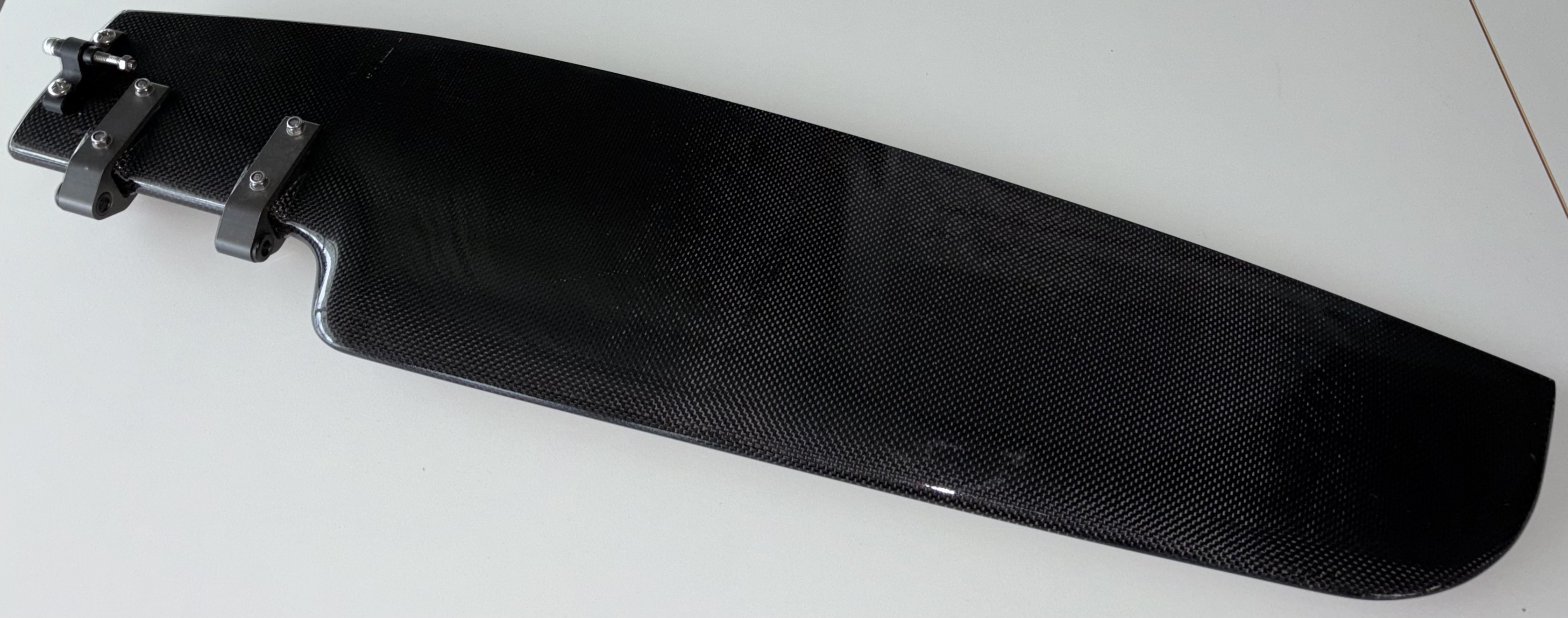 SV14 Ruderblatt Ersatz Steuerbord Karbon mit Beschlägen