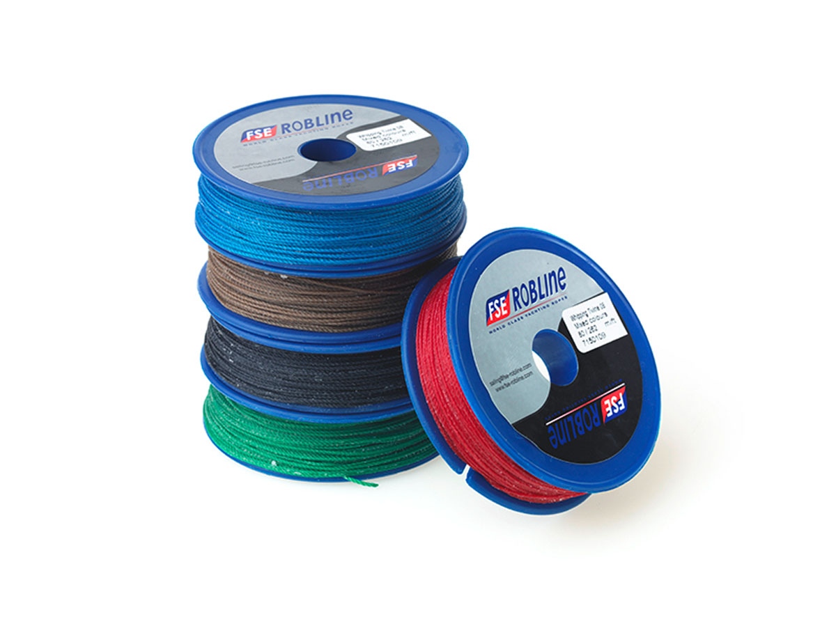 FSE ROBLINE Takelgarn "WAXED WHIPPING TWINE" weiß, gewachst, 100m/0,5mm - auf Rolle. Zum spleissen, takeln, vernähen, reparieren, fixieren, markieren von Schoten, Fallen, Streckern, Festmachern, Taljen uvm