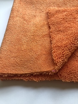 No.403 Poliertuch 2in1 40x40 orange wasserstrahlgeschnitten