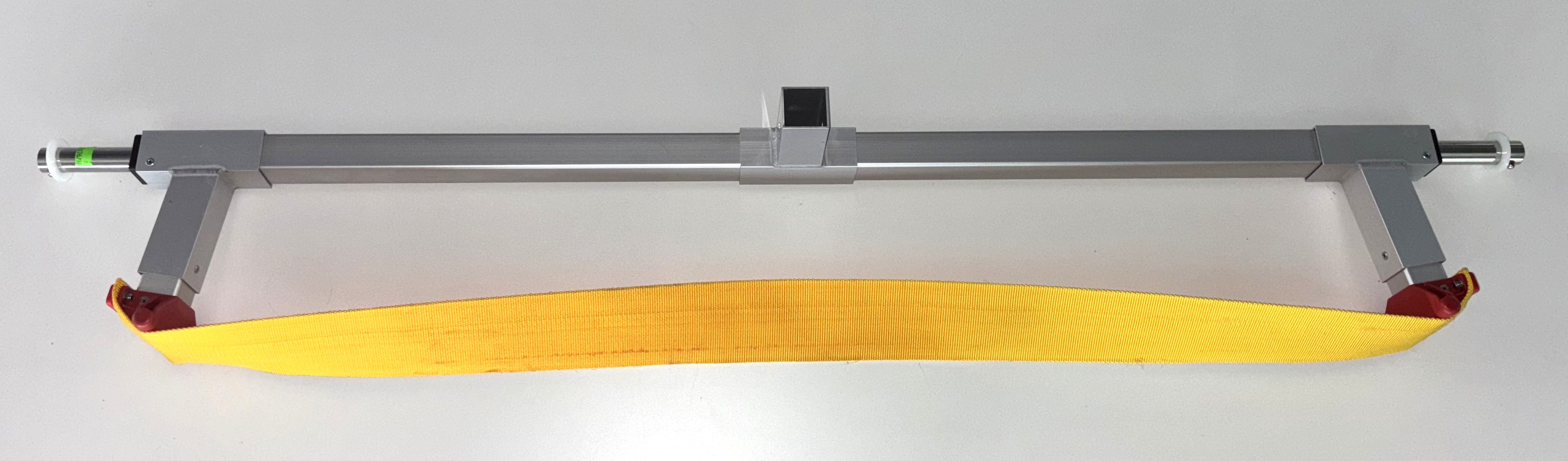 OPTIPARTS EX1076FA Optimist Ersatz-hinterer Querträger für Optiparts Slipwagen mit Gurt EX1076B, ohne Räder