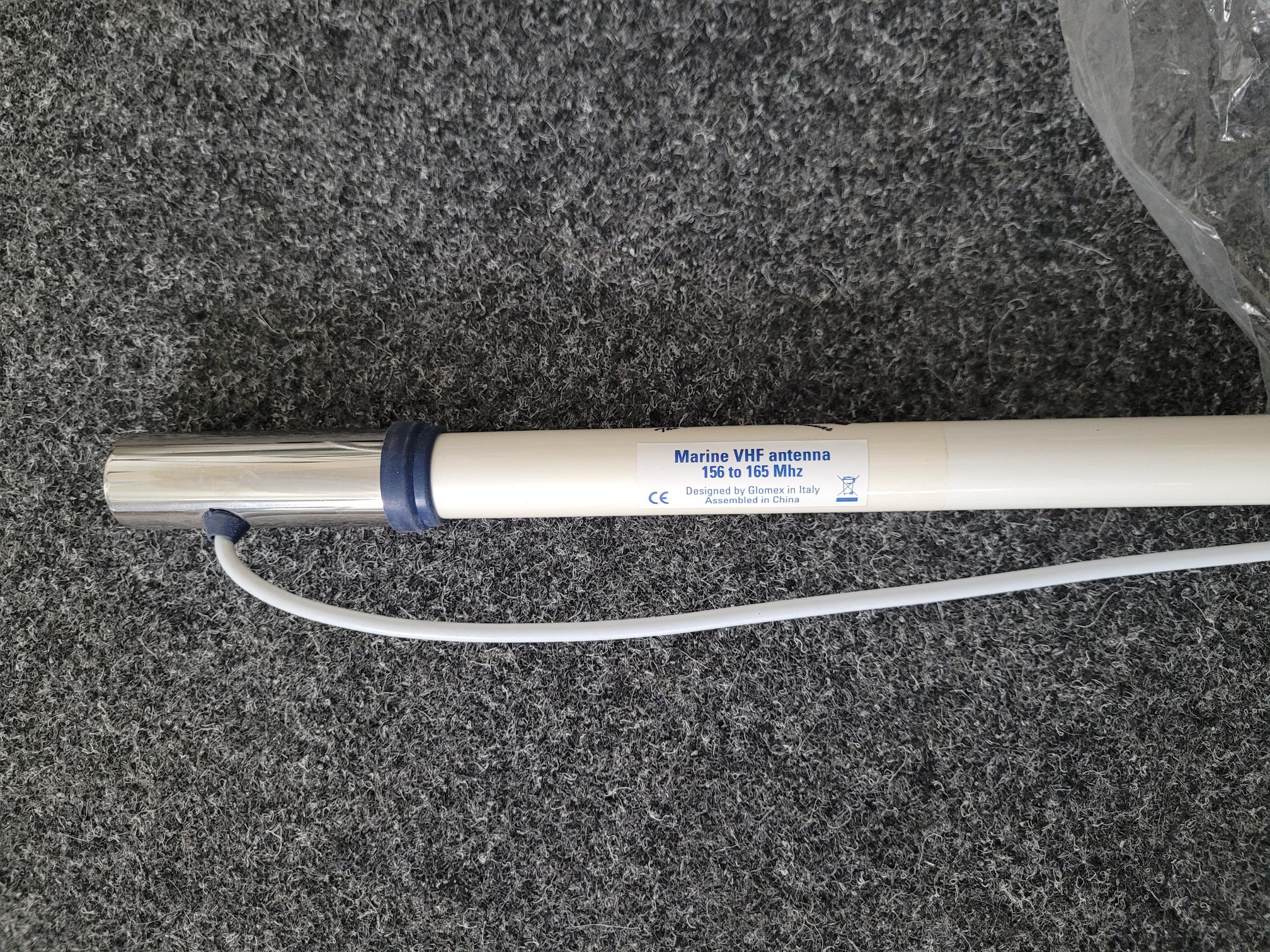 UKW Seefunkantenne von Glomex bei Bootspunkt