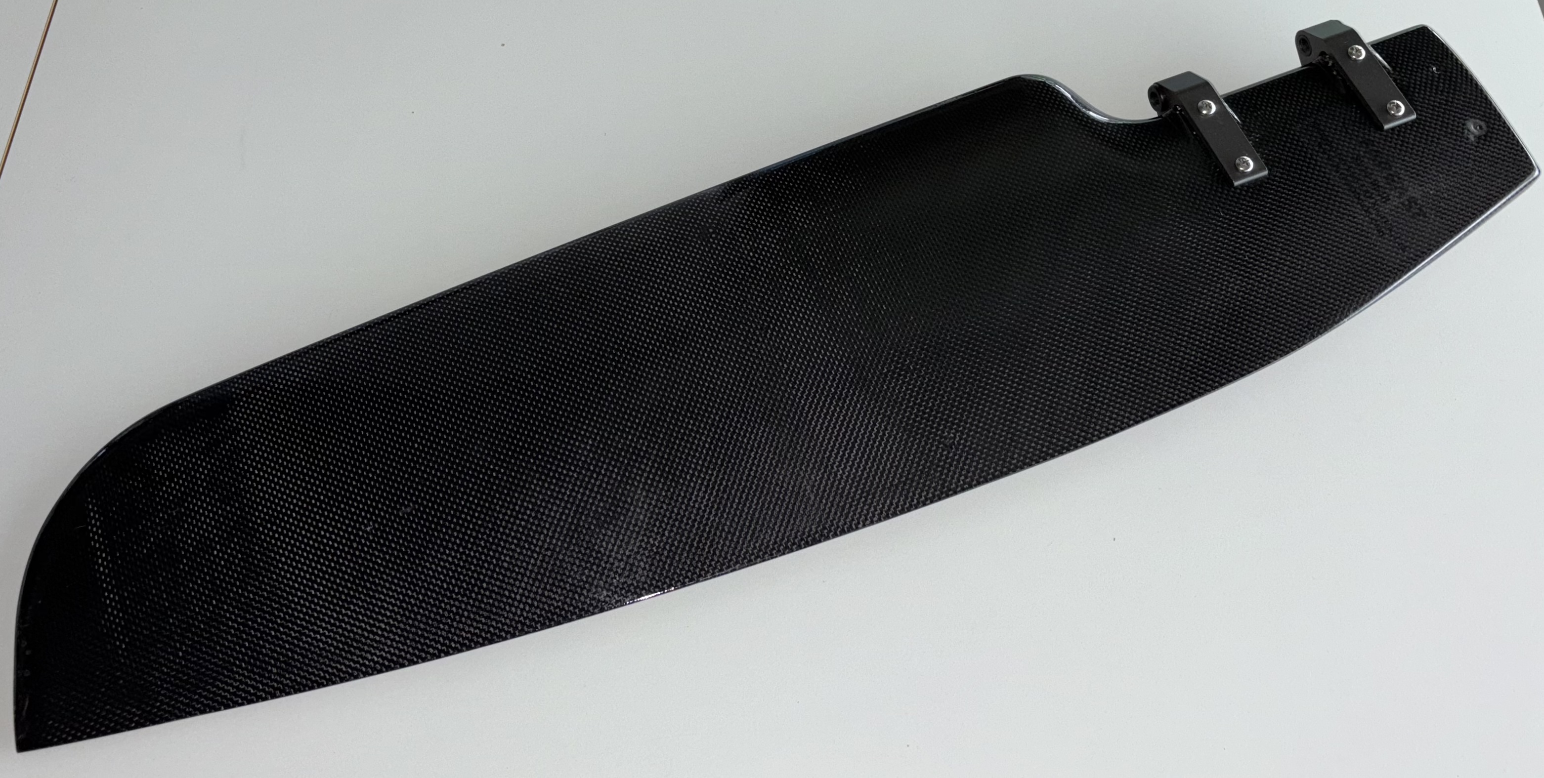 SV14 Ruderblatt Ersatz Backbord Karbon mit Beschlägen