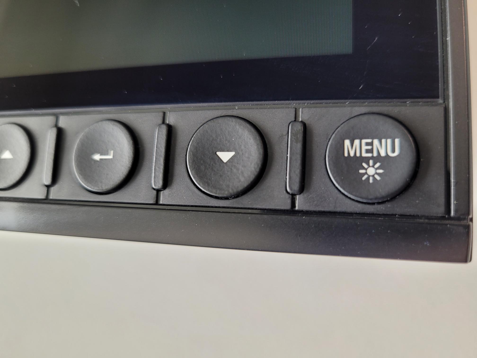 B&G Triton² Display - Navigationselektronik-Anzeige für viele verschiedene Anwendungen