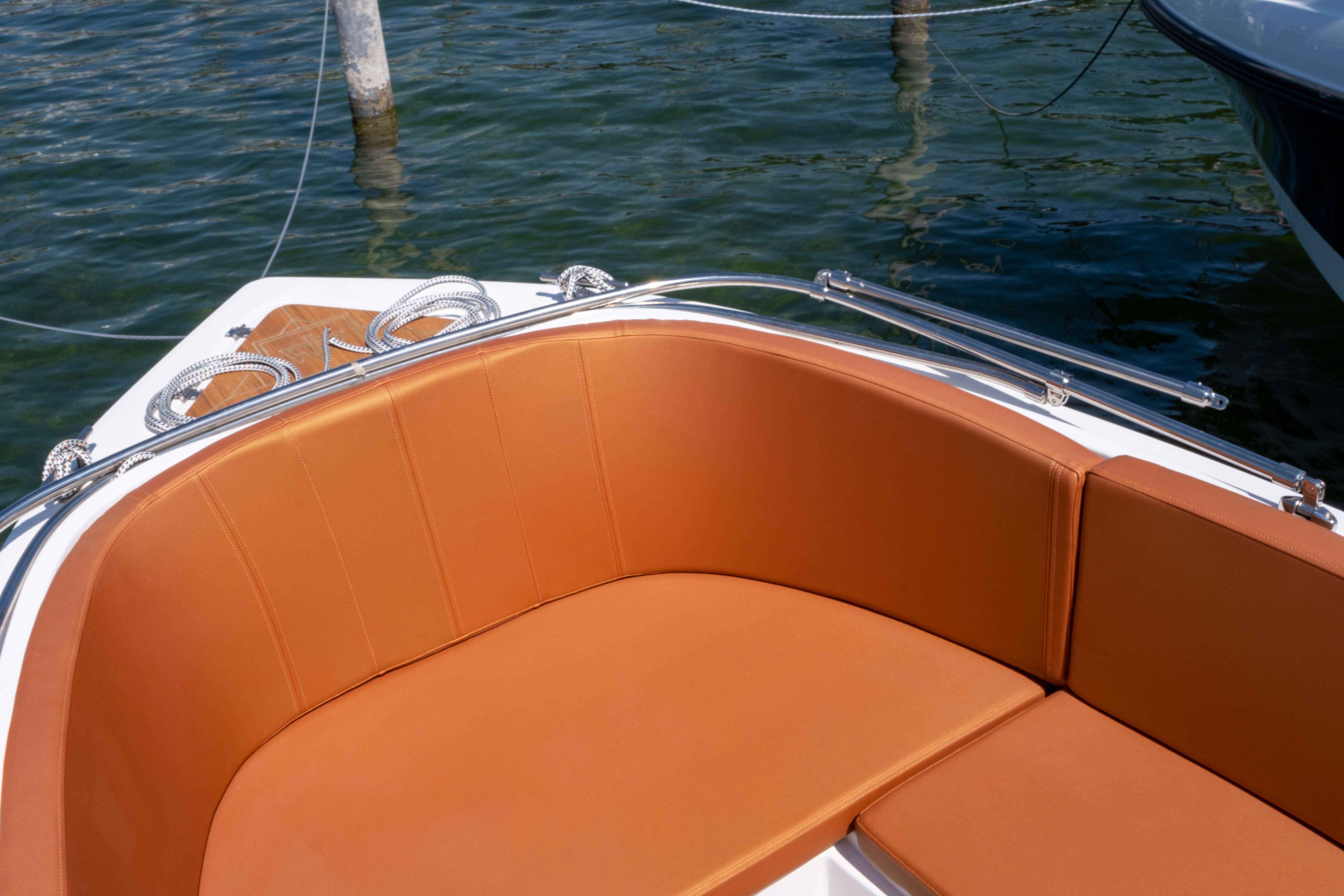 Vermietung Motorboot für schöne Tagestrips Alonsea 490 (4,70m x 1,90m) - 1 Tag