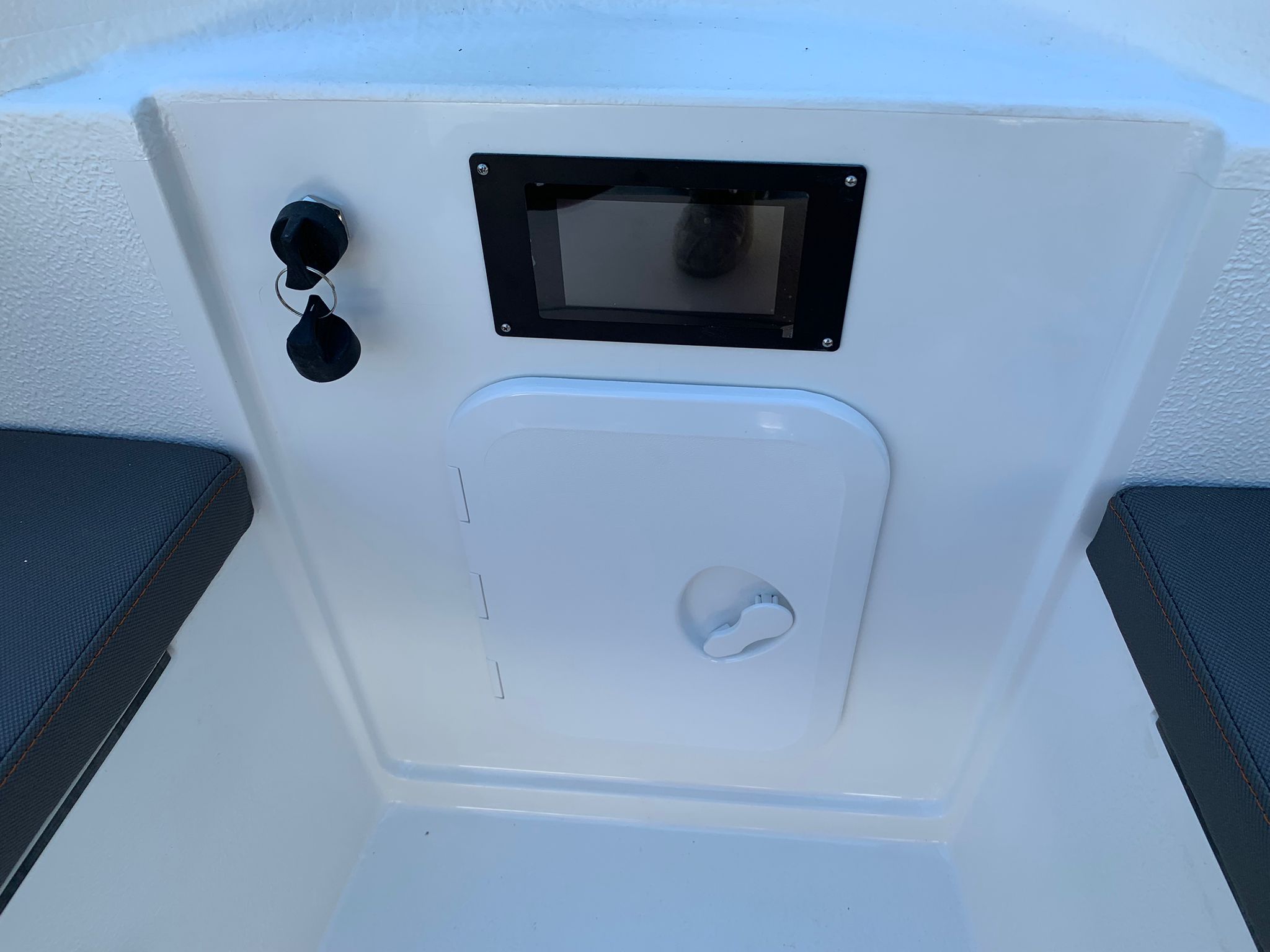 DANEL 505 - klassisches Elektroboot mit 4kW | 5,05 m x 2 m