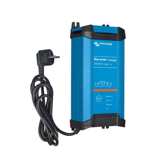 Blue Smart IP22 Charger 12/30(1 Ausgang) 230V