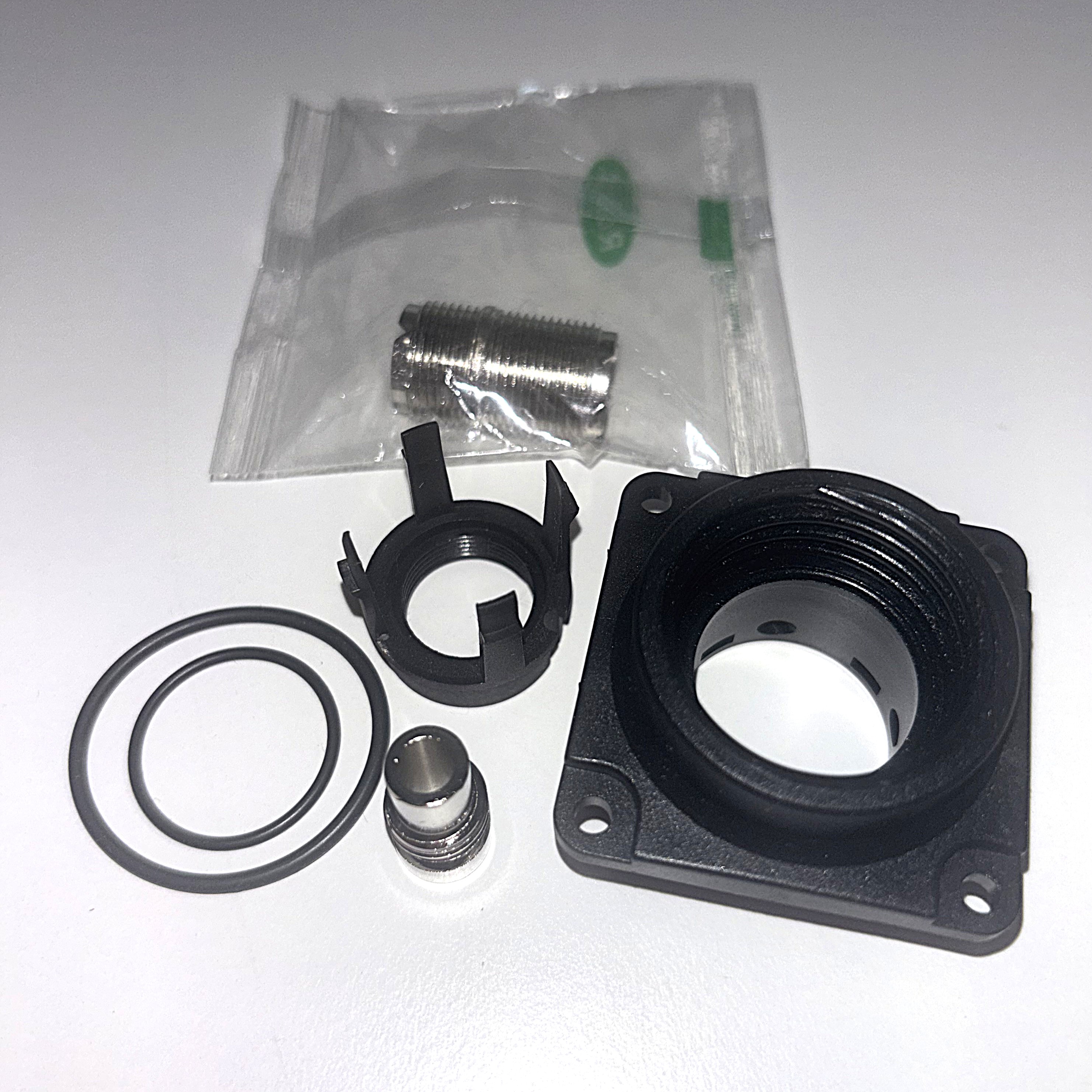 Flanschdose koaxial, wasserdicht IP65, 50 Ohm