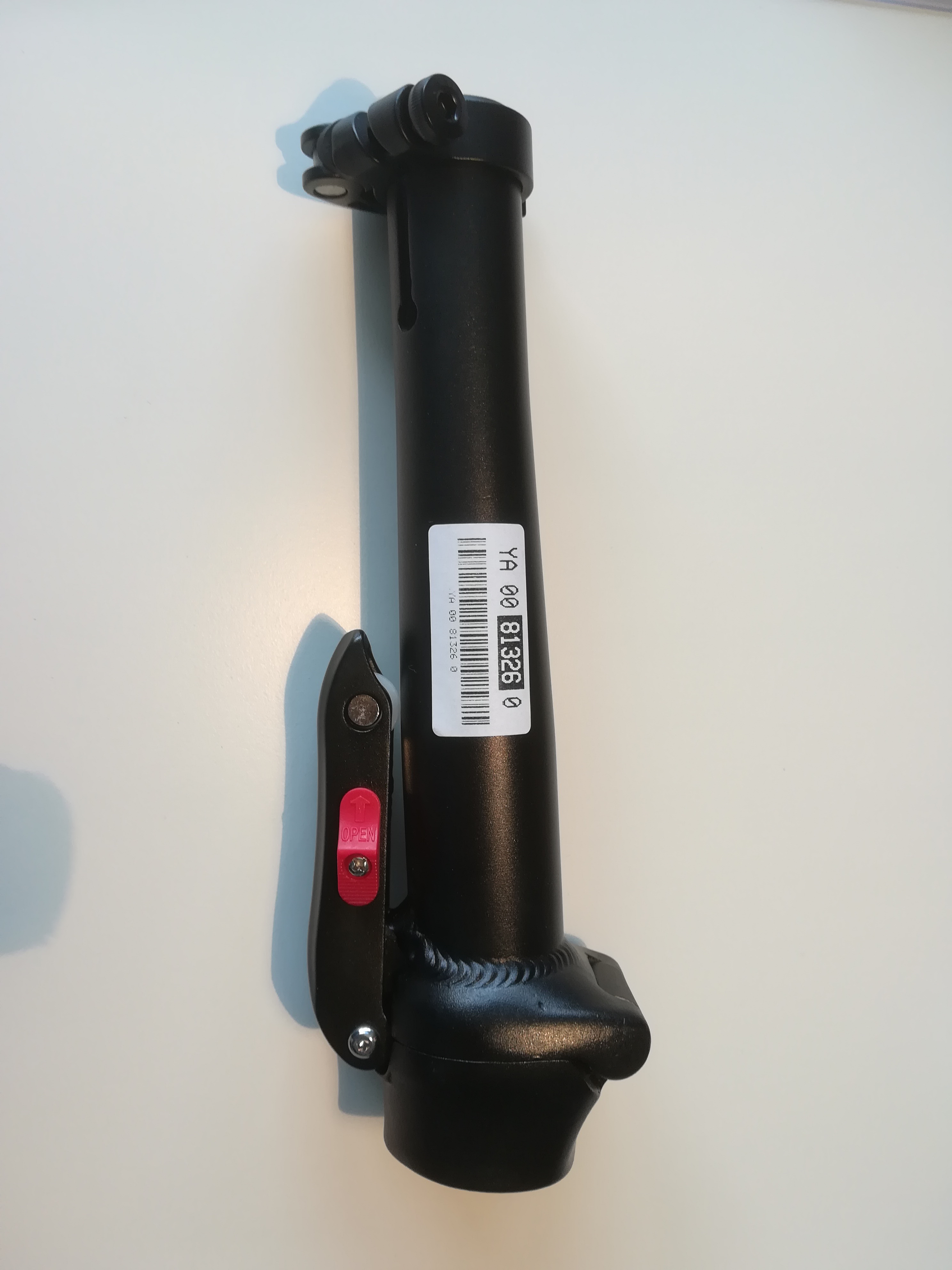SV14 Lenksäule innen-oben mit Verriegelung, schwarz