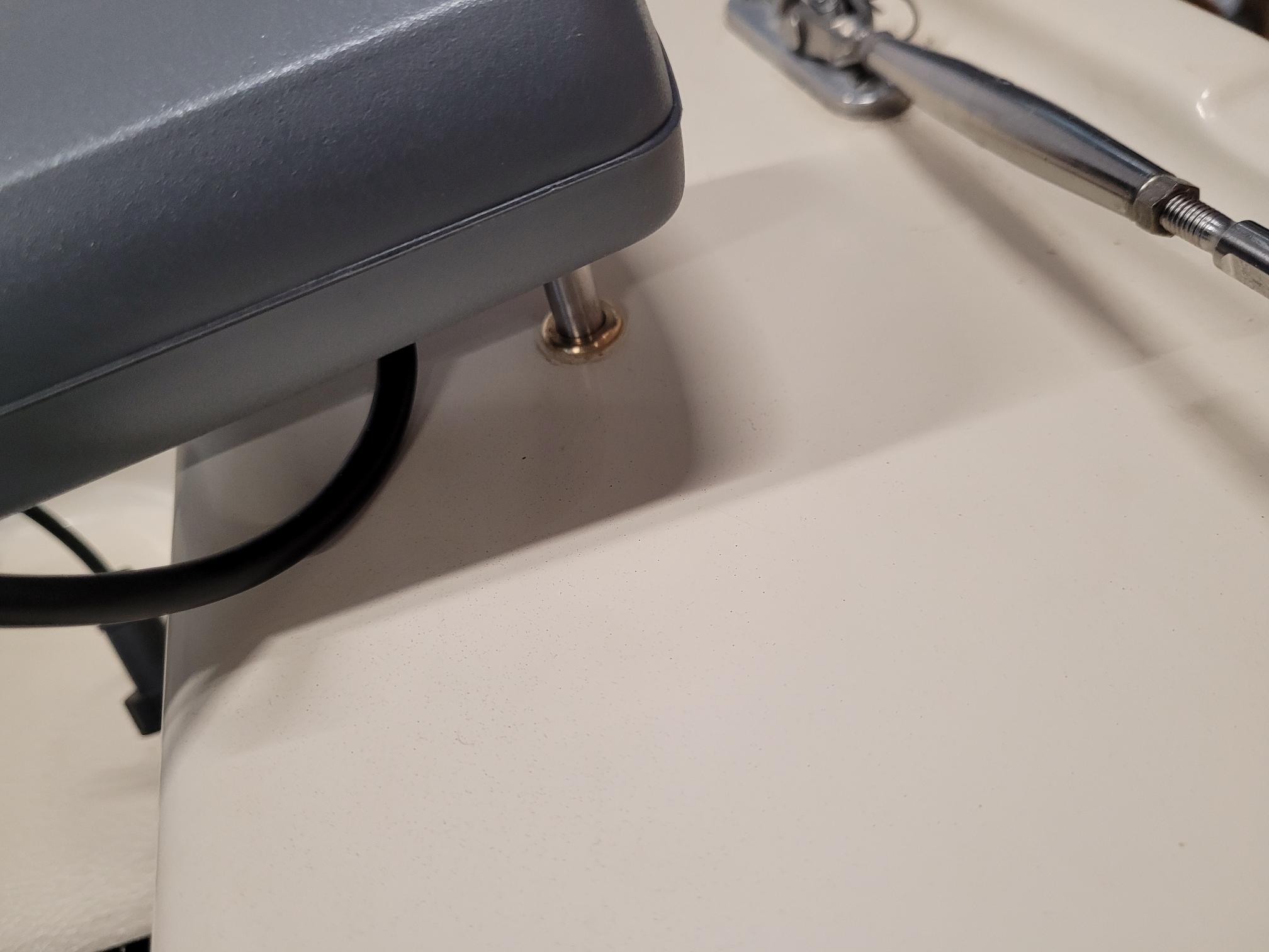 RAYMARINE D002 Pinnenpilot ST1000/2000 Einbauhülse Messing