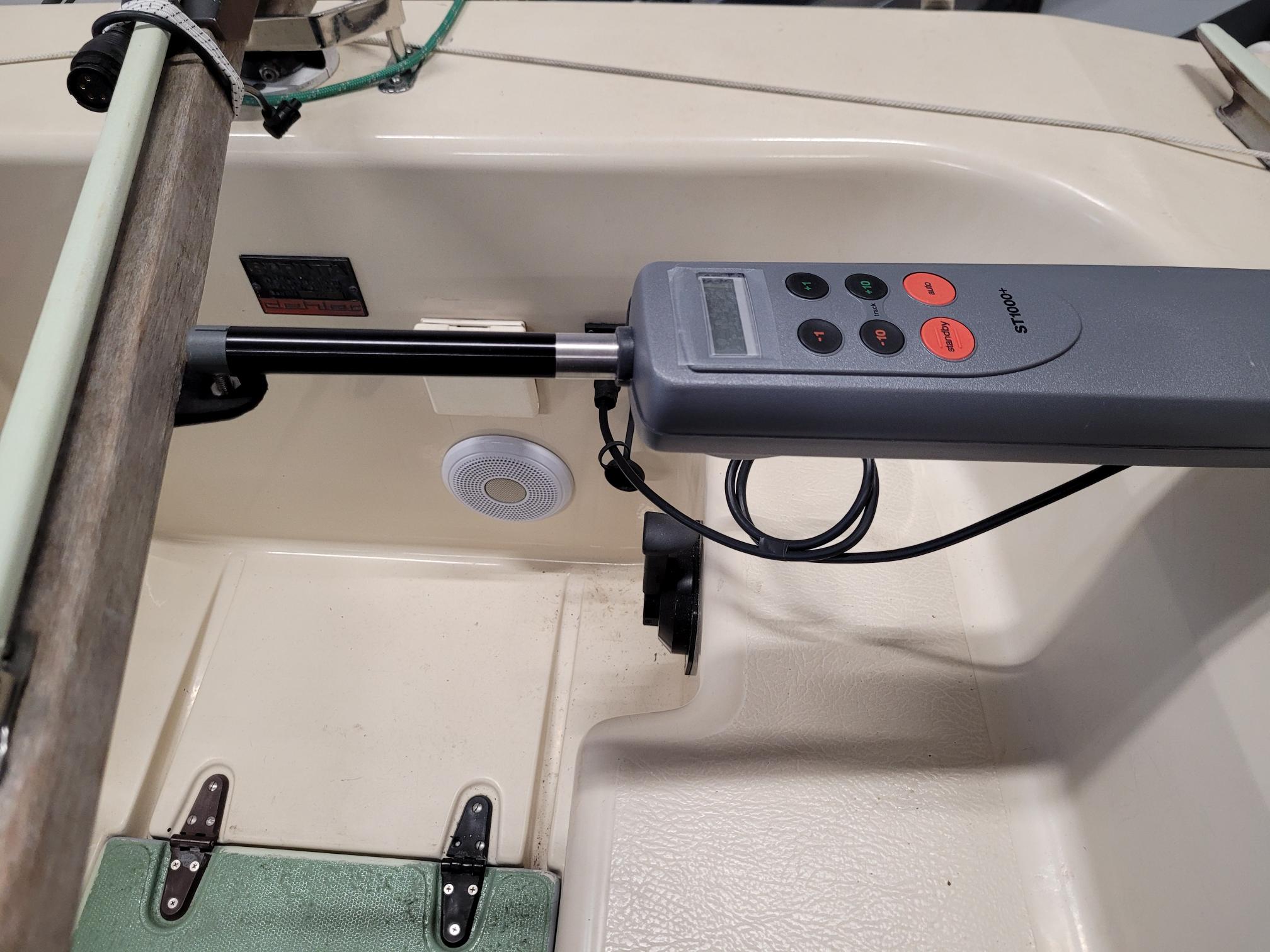 RAYMARINE D021 Pinnenbolzen für Pinnenpiloten ST1000/ST2000, langes Gewinde (50mm), einzeln