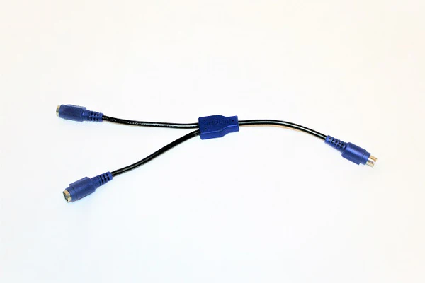 FUSION Y-Kabel zum Anschluss Fernb. an IP600